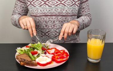 dieta-przy-refluksie-u-osob-z-nadwaga